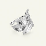 Rosenblad statement ring med diamant, sølv